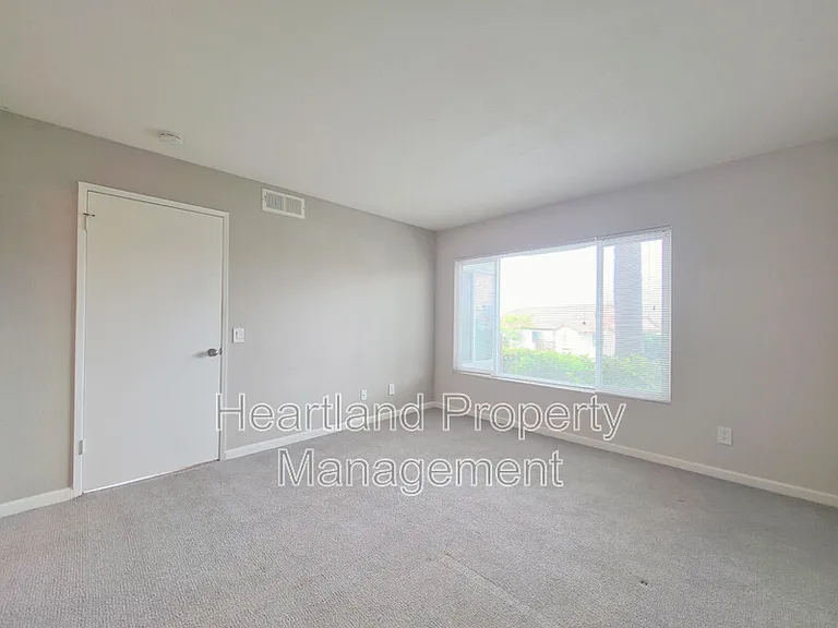 906 S Rancho Santa Fe Rd #D — Photo 8