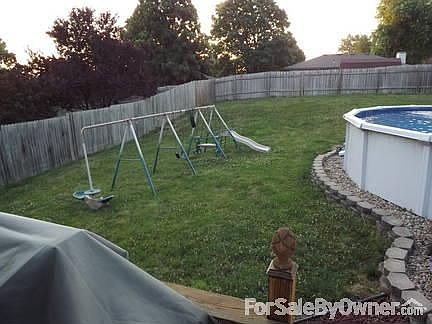 Backyard
						:
						landscaped backyard