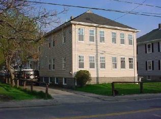 221 Market St, Warren, RI 02885
