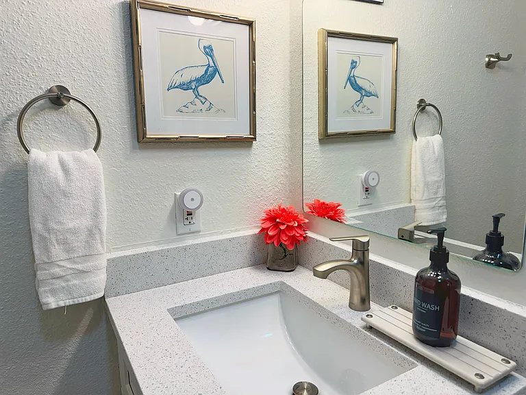 4741 Floramar Ter — Photo 15