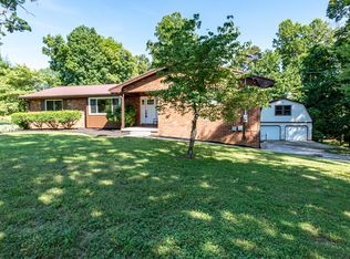 428 Ward Dr, Maryville, TN 37801