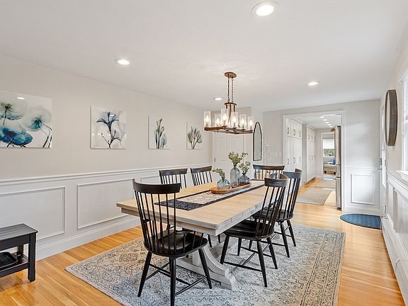 5th image of 23 Herrick Rd