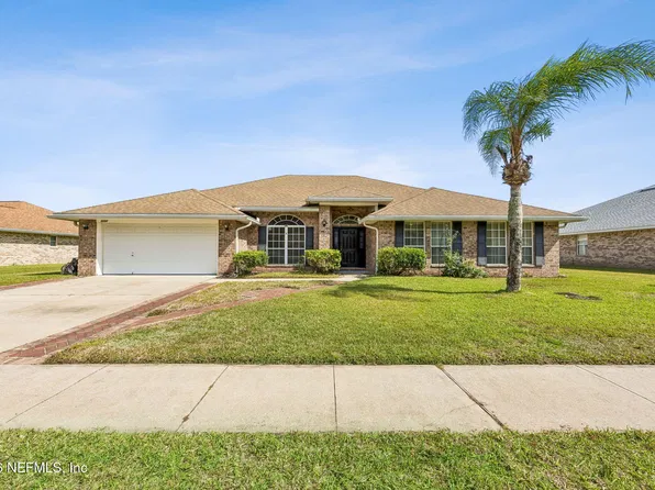 1297 MCGIRTS CREEK Drive E, Jacksonville, FL 32221