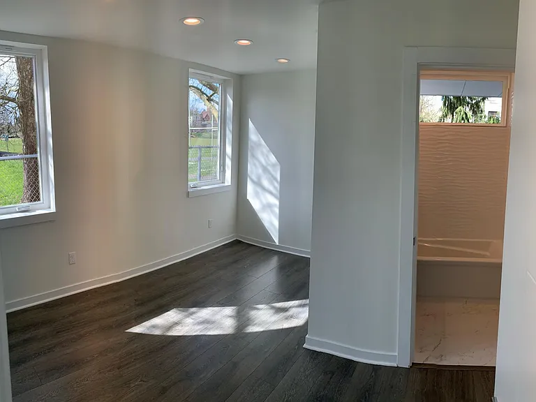 2210 S Charles St #A — Photo 28