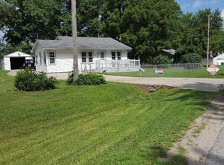 2830 NE 51st Ct, Des Moines, IA 50317