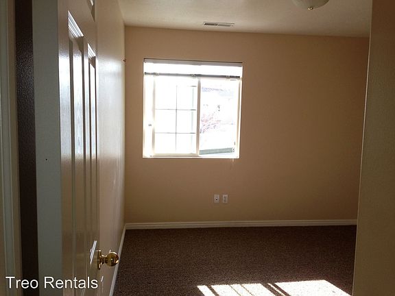 5th image of 2129 N Morning Star Dr Unit 10