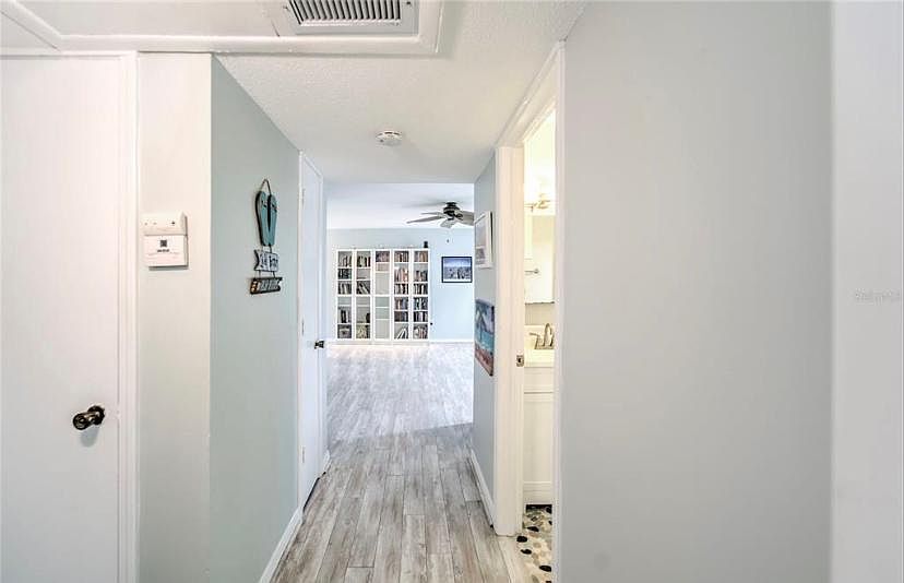 1st image of 6925 Avenue Des Palais Unit 2A