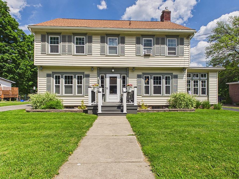 1st image of 528 Troy St