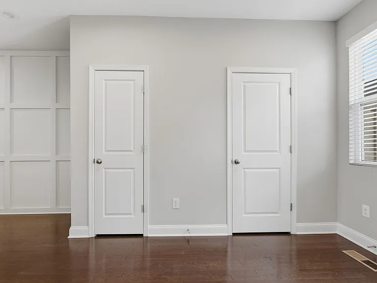 2nd-floor dining area with pantry and bathroom.
