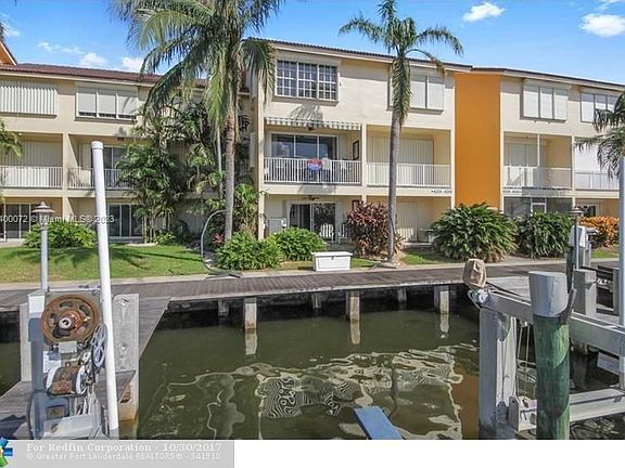 3rd image of 4202 N Ocean Dr