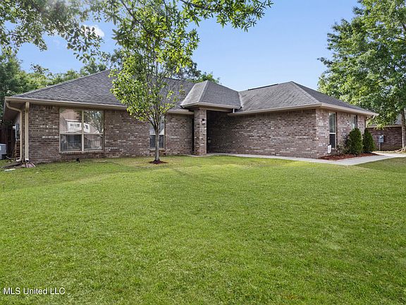 4th image of 116 Lavender Dr