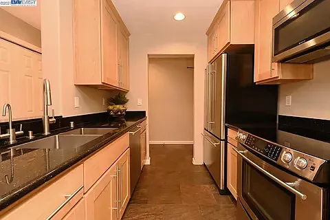 39843 Cedar Blvd #123 — Photo 11