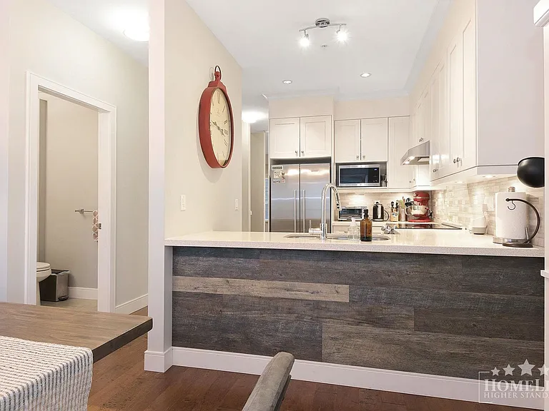 1321 Fir St #2 — Photo 7