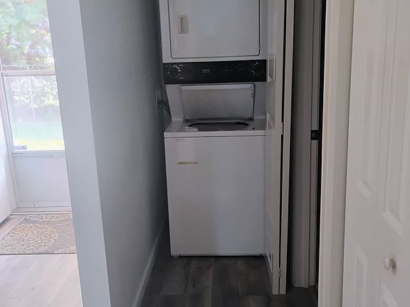2nd image of 365 Woodford Ave APT 12