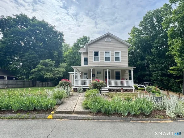 20 Prospect St, Bethel, CT 06801