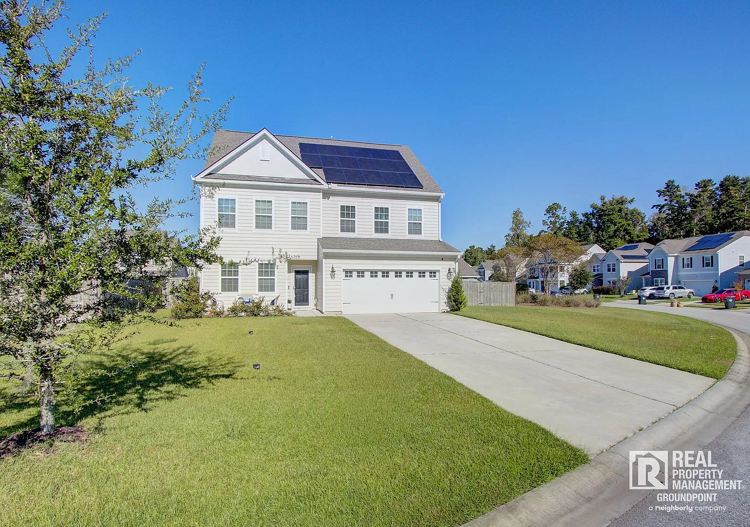 Spacious 5-Bedroom Rental in Coosaw Preserve with Loft, Office & Fenced Yard — Photo 2
