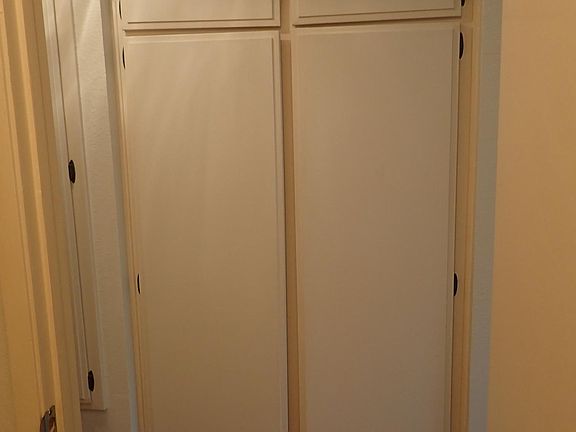 5th image of 259 N Capitol Ave Unit 281