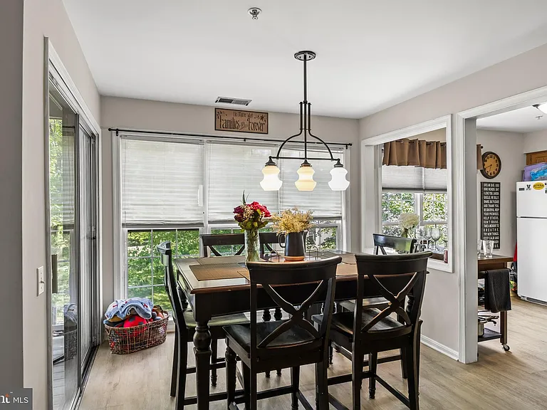 116 Wildflower Pl — Photo 4