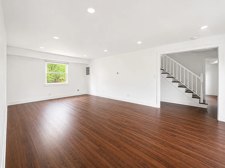254 Thornhurst Rd — Photo 9