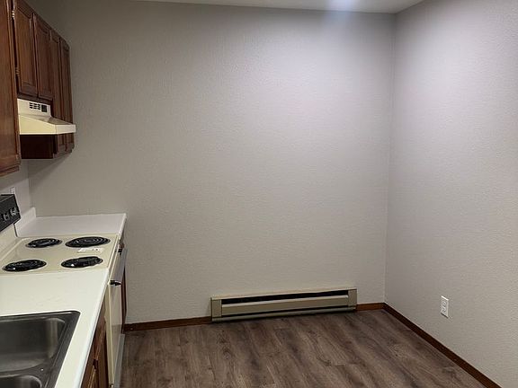 2nd image of 1416-1426 10th Ave N #5