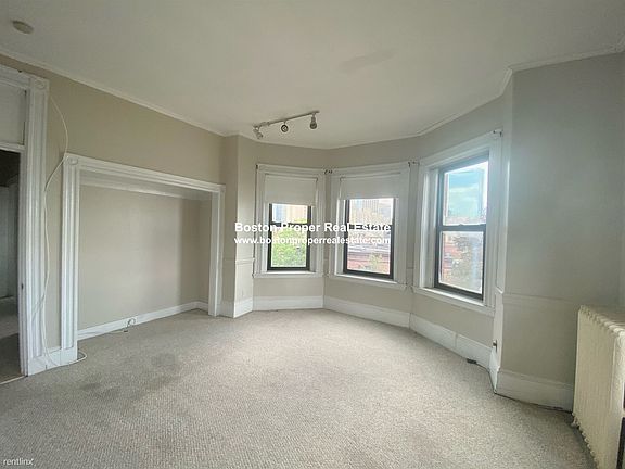 196 Saint Botolph St. #4R Boston - Back Bay Unit Photo 1 (2)