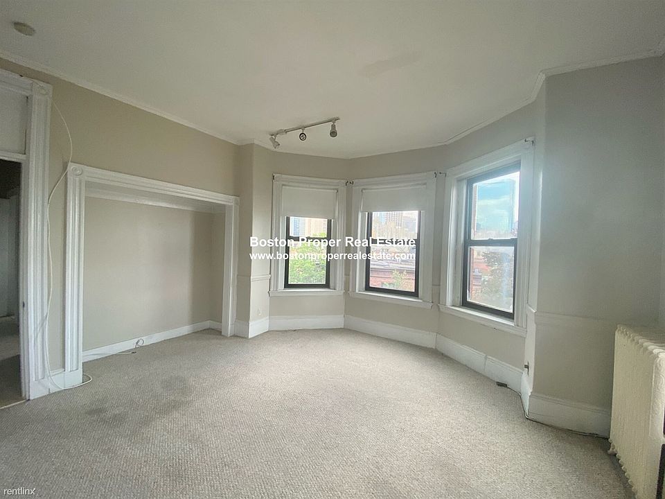 196 Saint Botolph St. #4R Boston - Back Bay Unit Photo 1 (3)