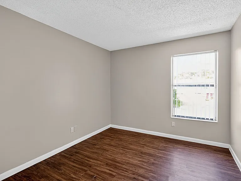 Terrace at Naples Townhomes — Photo 24