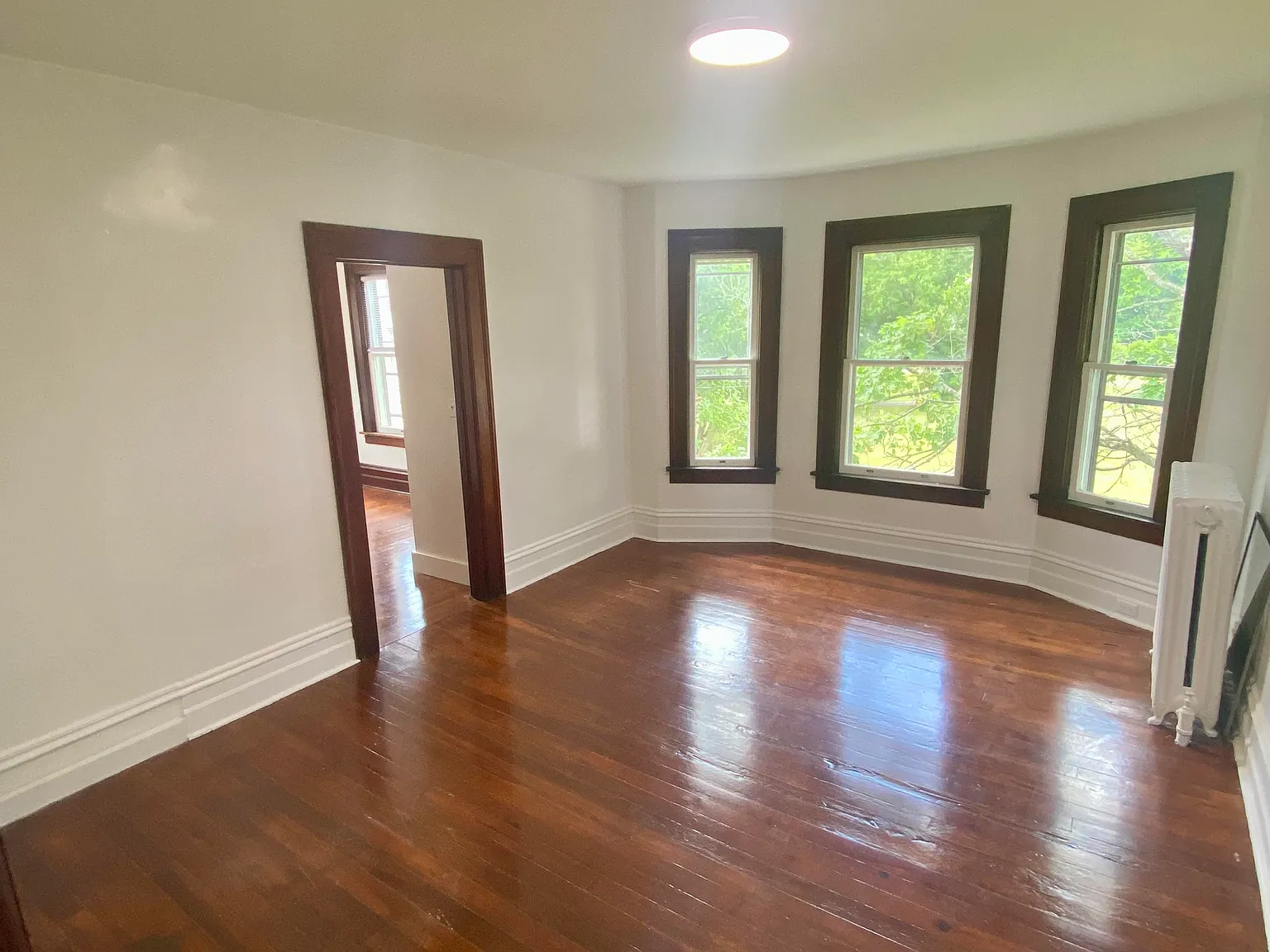 41 Grandview Ave — Photo 3
