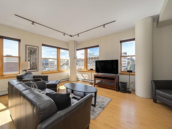2nd image of 401 N 2nd St Unit 321