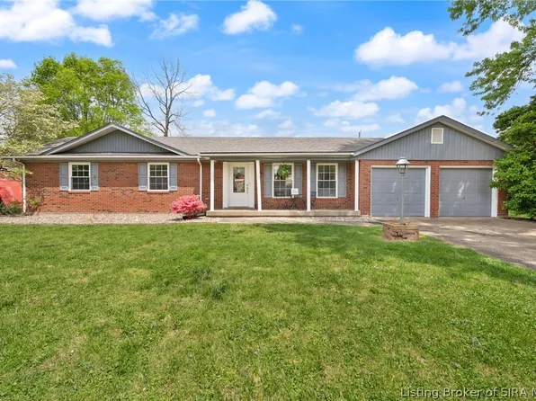407 Hemlock Road, Jeffersonville, IN 47130