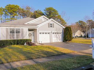 108 Warwick Rd, Galloway, NJ 08205