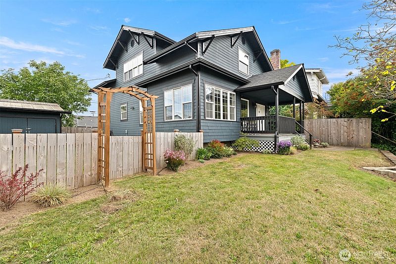 2nd image of 4065 E G Street