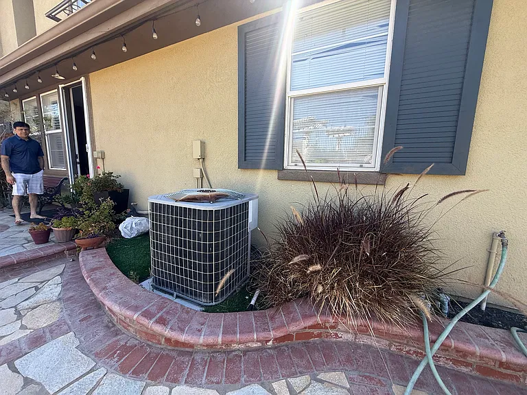 1176 Thornbury Ln — Photo 20