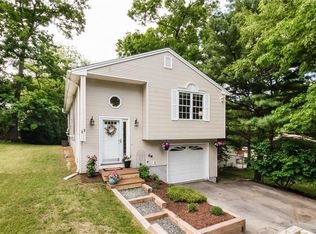 11 Spring Dr, Johnston, RI 02919