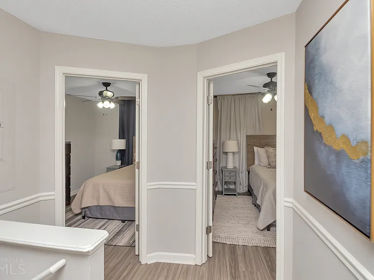 7267 Crestside Dr — Photo 12