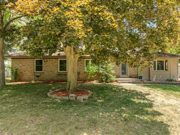 3050 Sharon Ave SW, Wyoming, MI 49519