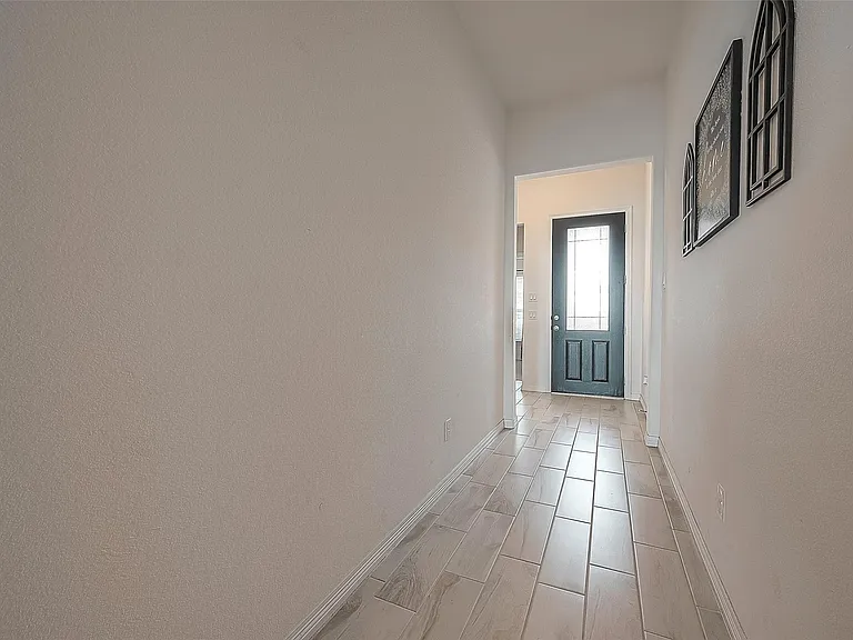 1838 Smithers Landing Dr — Photo 9