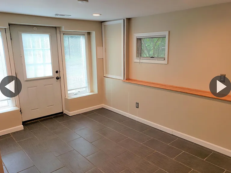 160 Kingston Rd #2 — Photo 10