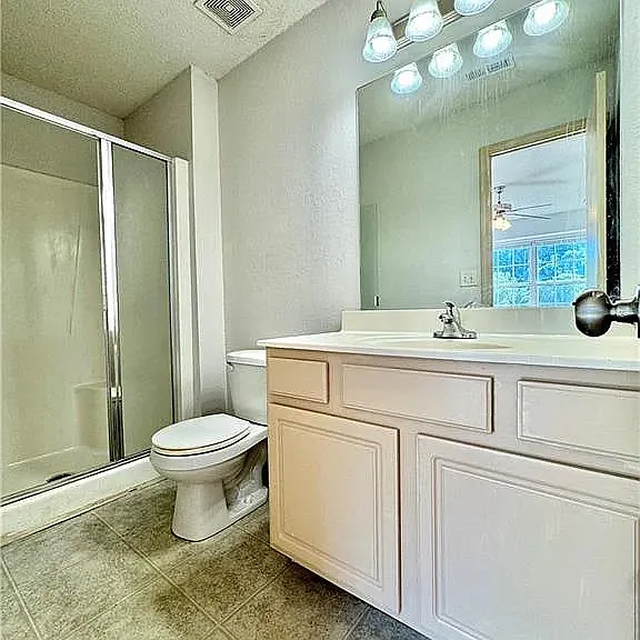 2928 S Harvard Ave — Photo 10