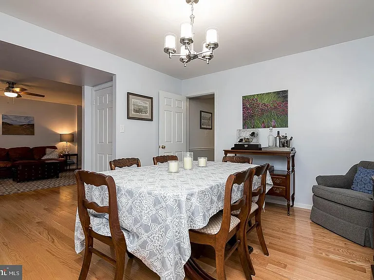 20742 Highland Hall Dr — Photo 11
