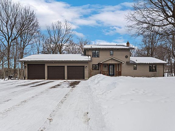 2nd image of 23146 Grandview Loop