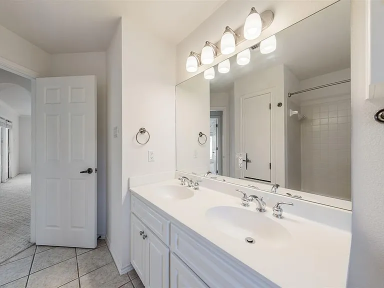1704 Randolph Ridge Trl — Photo 19