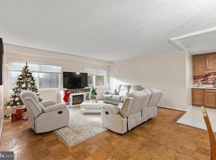 1111 University Blvd W APT 313-A, Silver Spring, MD