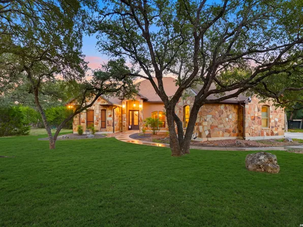 560 SAXET TRL, Spring Branch, TX 78070