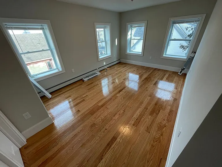 10 Park St #2 — Photo 18