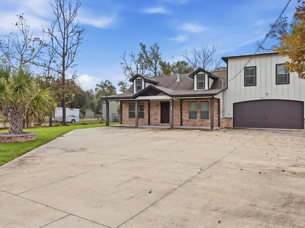 8245 Broussard Rd, Beaumont, TX 77713