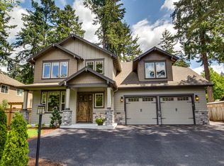 15964 Parker Rd, Lake Oswego, OR 97035