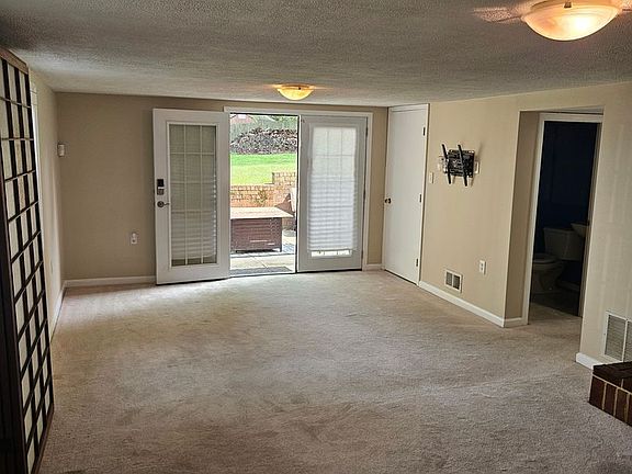 5th image of 3503 Dunnington Rd