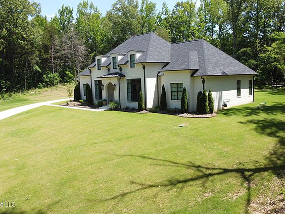 4th image of 1178 Hickory Ridge Dr