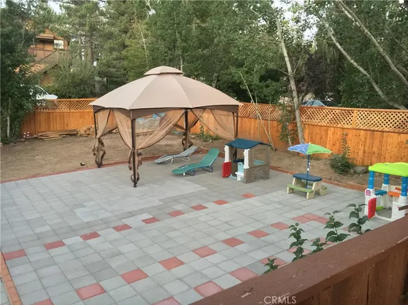 542 Highland Rd, Big Bear Lake, CA 92315